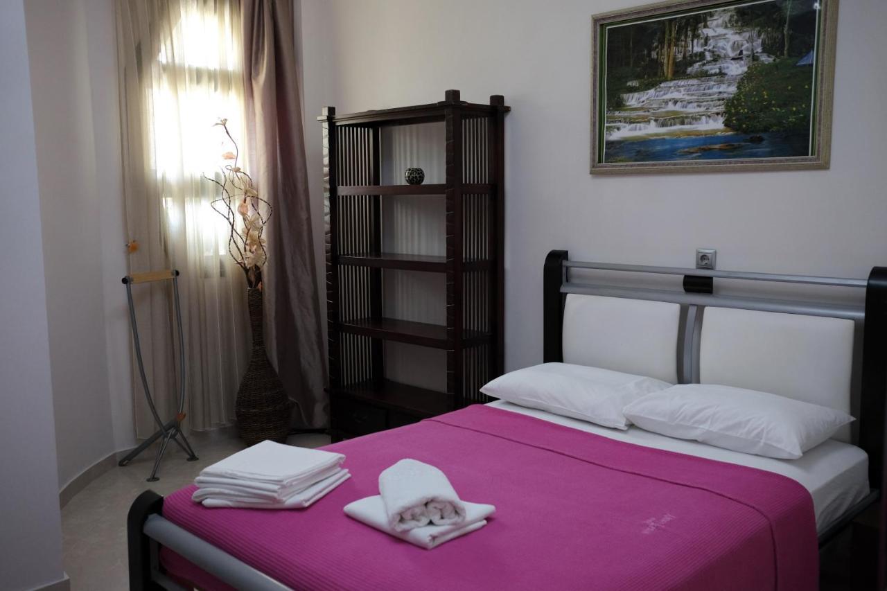 Irenes Apartment Kallithea  Buitenkant foto