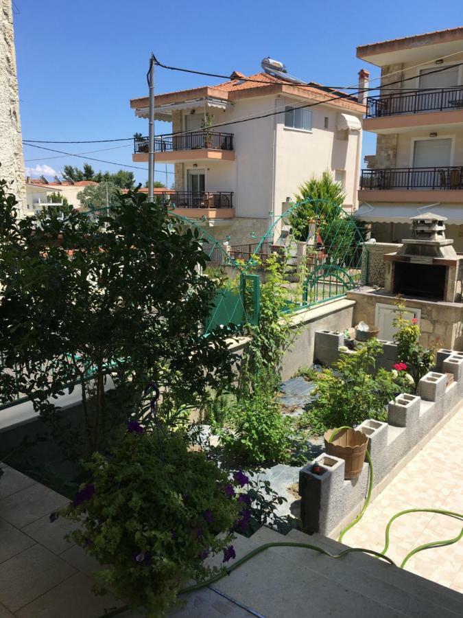 Irenes Apartment Kallithea  Buitenkant foto
